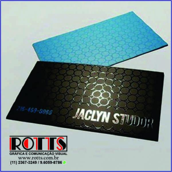 CARTÃO DE VISITA FOSCA + VERNIZ 300g/m² 4×4 cores