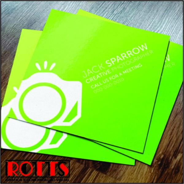 MINI-CARTÃO DE VISITA FOSCA + VERNIZ 300g/m² 4×0 cores